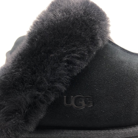 UGG Classic Disquette Black Sheepskin Slippers - Picture 9 of 9